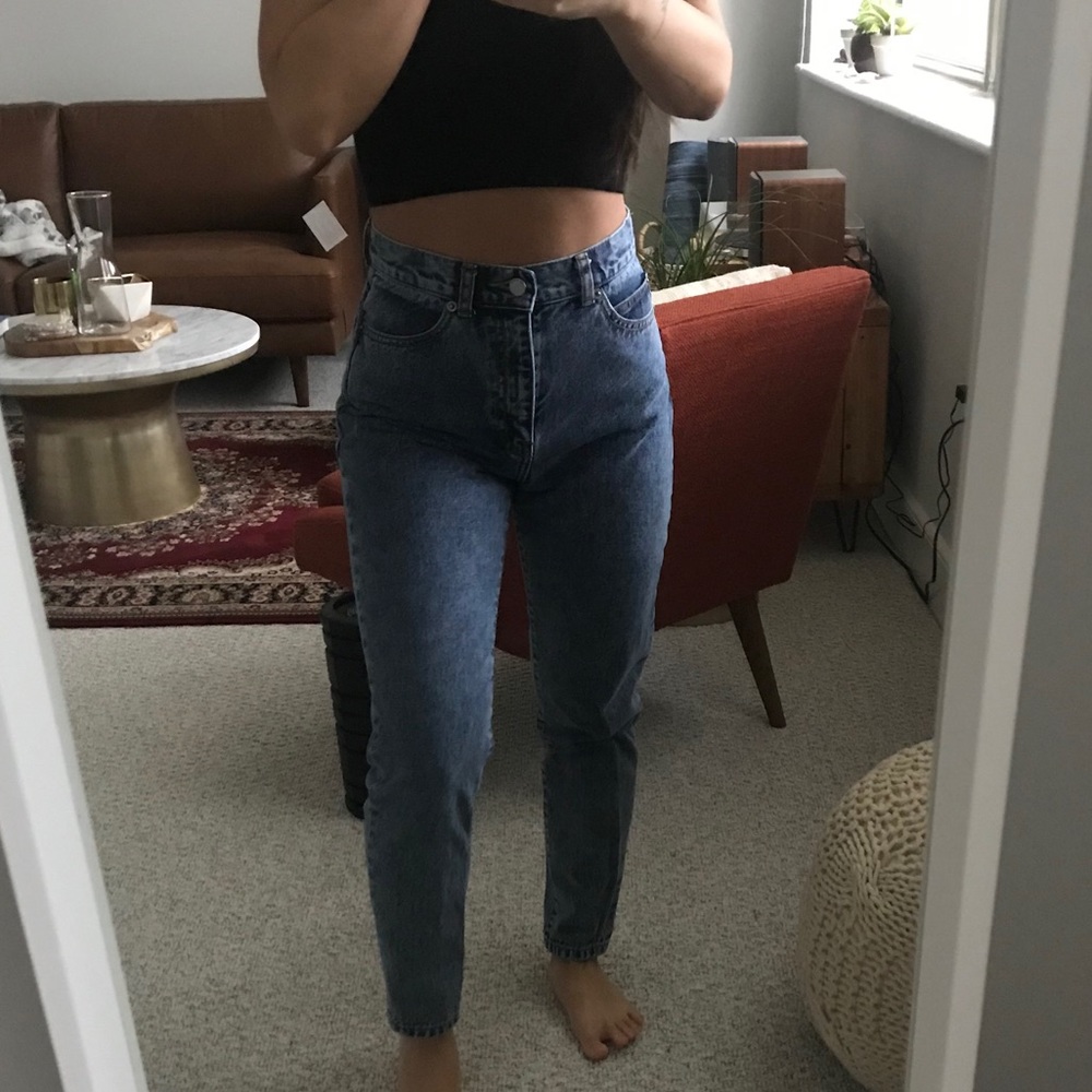 ❌SOLD❌ Dr. Denim Nora straight jeans. Size 24.